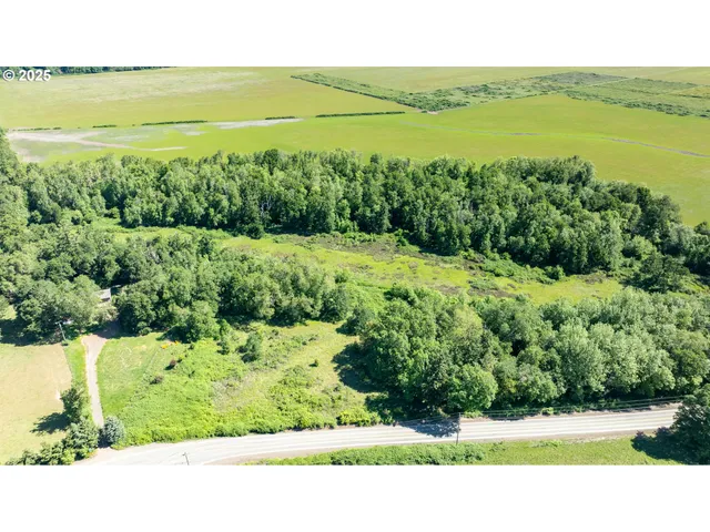 $5,000,000 | 687 Hubbard Creek Road, Umpqua, OR 97486