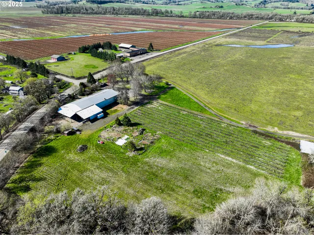 $5,000,000 | 687 Hubbard Creek Road, Umpqua, OR 97486