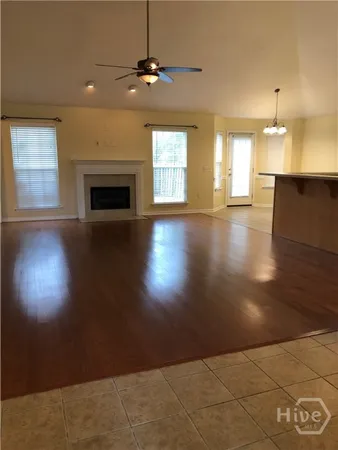 $2,400 | 15 Ledgestone Lane, Savannah, GA 31419