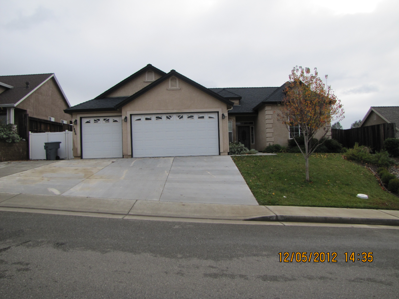 1965 Tarmac Road Redding, CA 96003 - Photo 1 of 7 Front