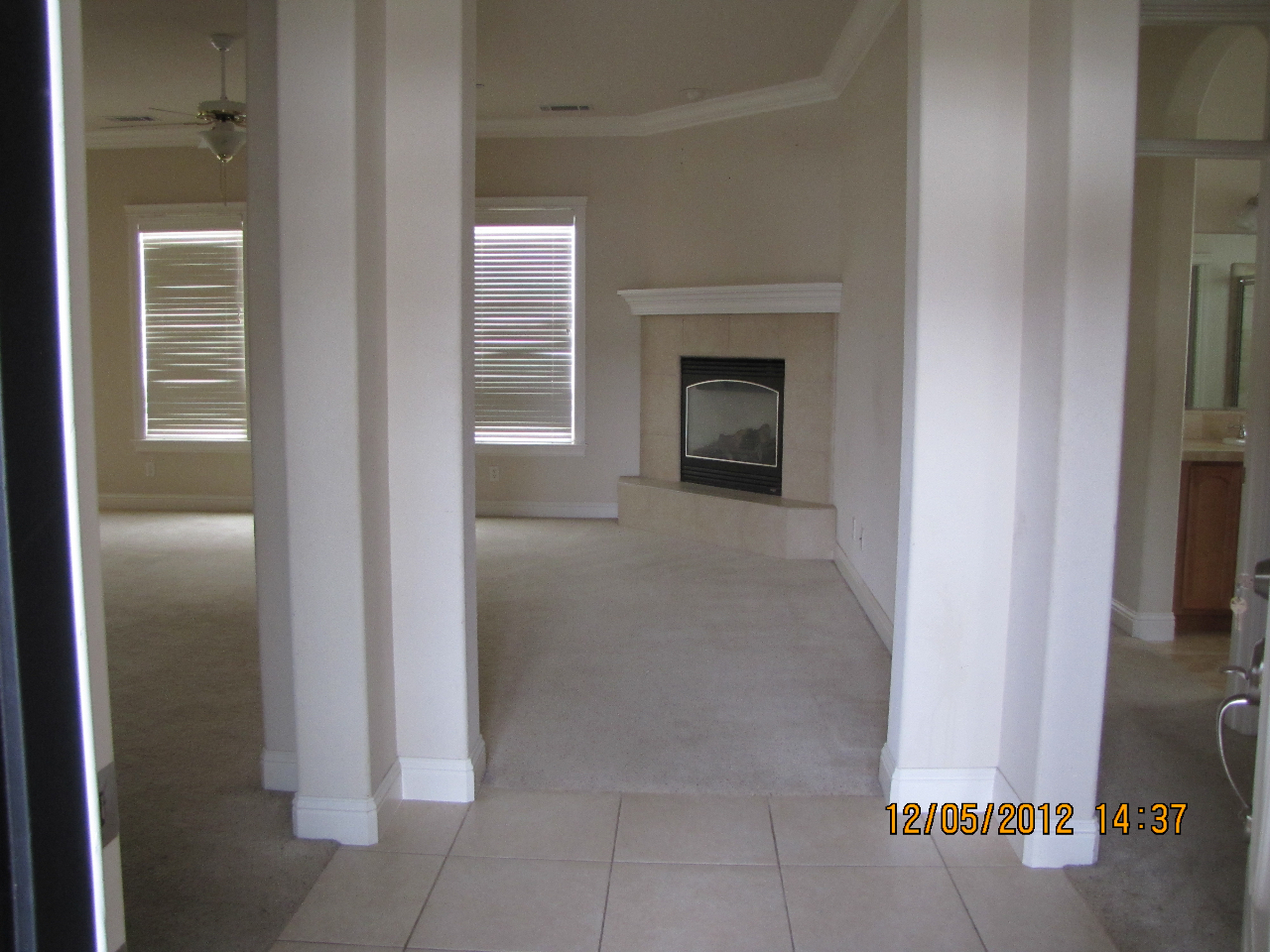 1965 Tarmac Road Redding, CA 96003 - Photo 6 of 7 living room entry