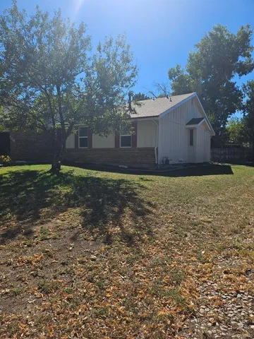 $2,900 | 813 South Ouray Street, Aurora, CO 80017