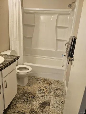 $2,900 | 813 South Ouray Street, Aurora, CO 80017