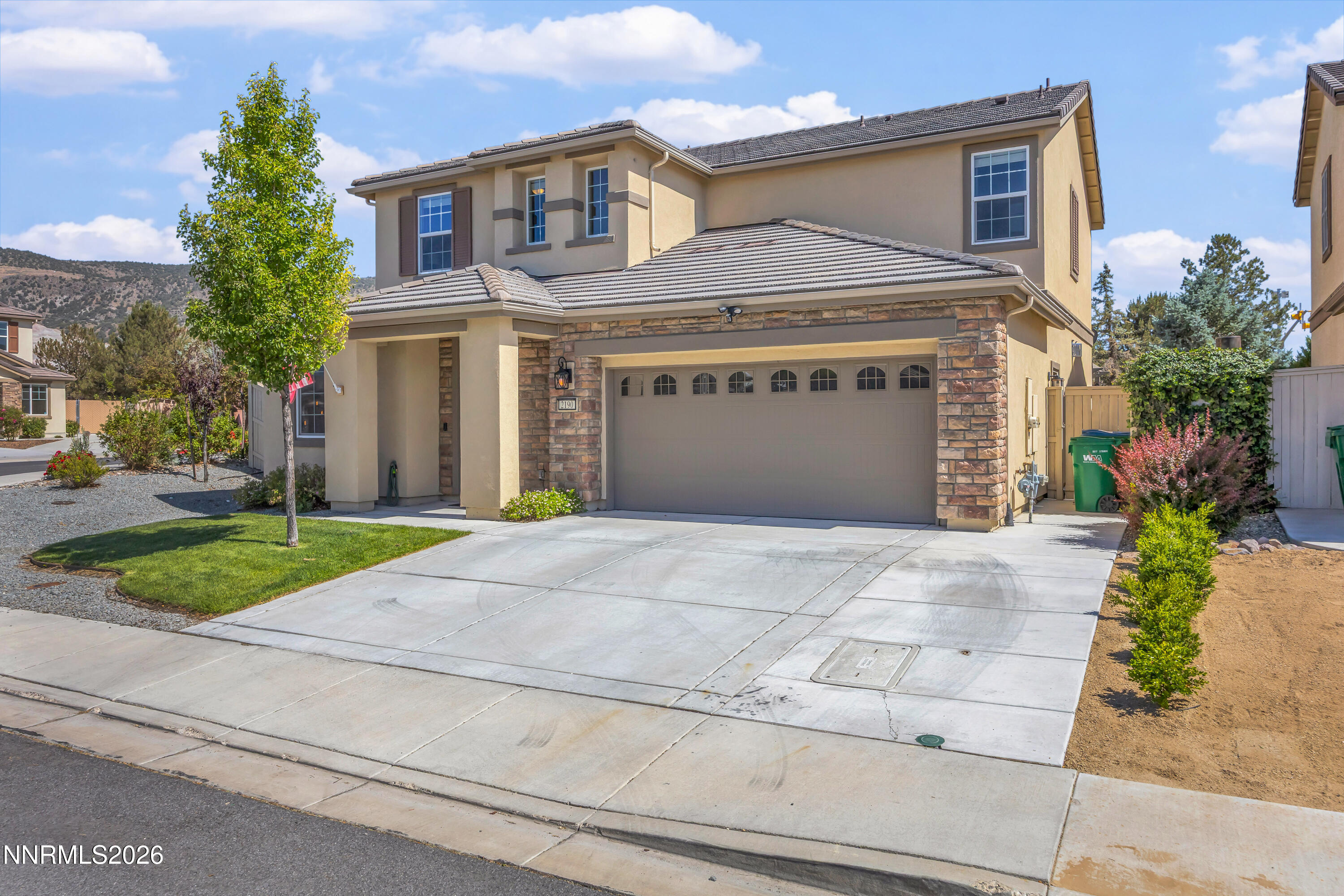 2190 Overland Park Drive Reno, NV 89521 - Photo 2 of 39 3_img_1475