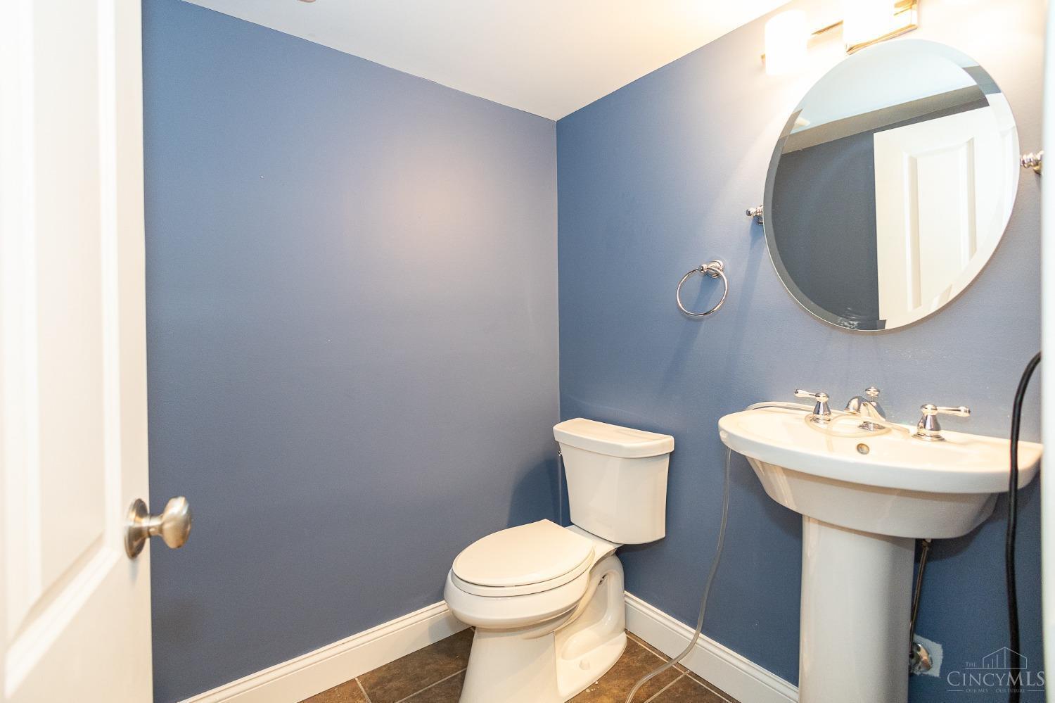 9740 Zig Zag Road Cincinnati, OH 45242 - Photo 32 of 41