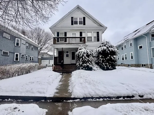 $3,200 | 129 Redlands Road, Unit 1, Boston, MA 02132