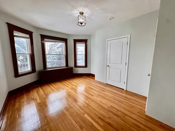 $3,200 | 129 Redlands Road, Unit 1, Boston, MA 02132