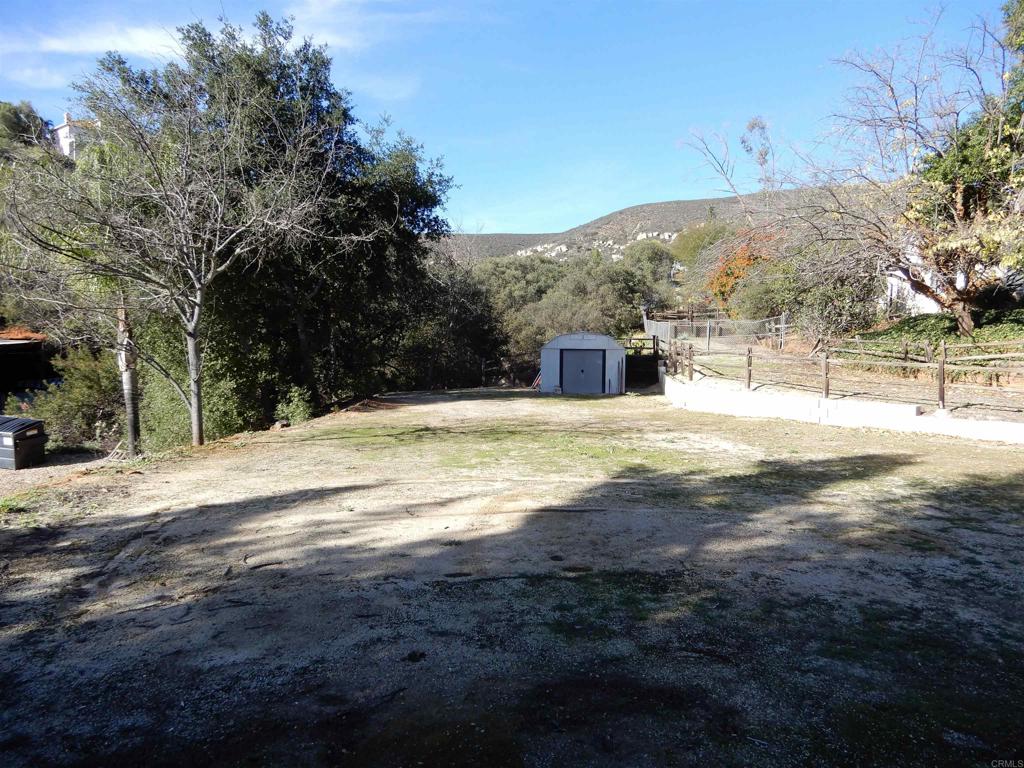 24368 Del Amo Road Ramona, CA 92065 - Photo 28 of 30 property