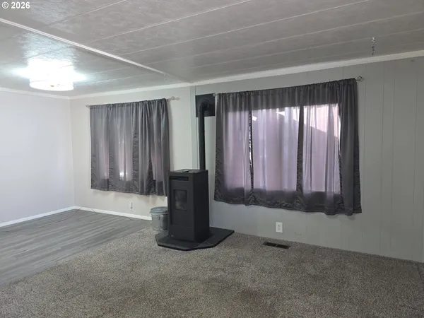 $79,000 | 19776 Southeast Stark Street, Unit 147, Portland, OR 97233