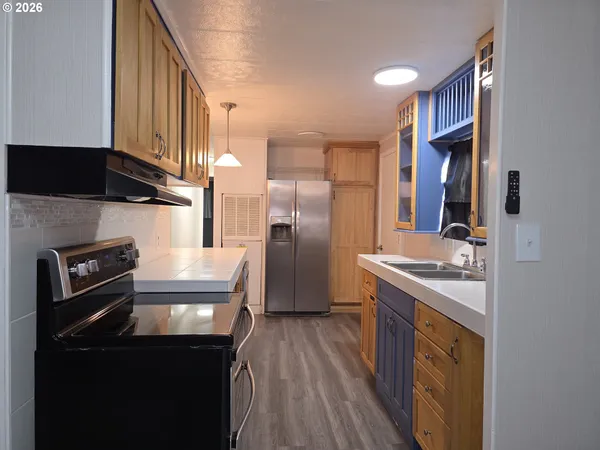 $79,000 | 19776 Southeast Stark Street, Unit 147, Portland, OR 97233