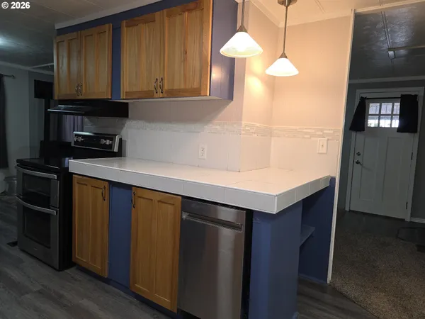 $79,000 | 19776 Southeast Stark Street, Unit 147, Portland, OR 97233