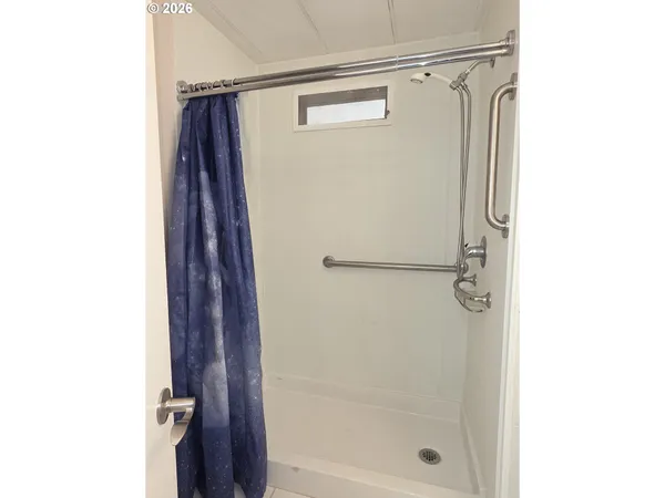 $79,000 | 19776 Southeast Stark Street, Unit 147, Portland, OR 97233