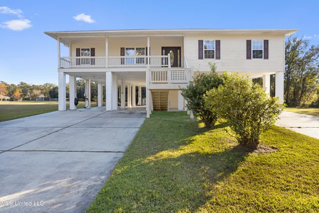 $449,000 | 10053 Kingston Road, Bay St. Louis, MS 39520