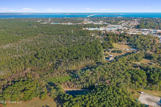 $449,000 | 10053 Kingston Road, Bay St. Louis, MS 39520