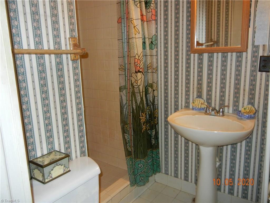 822 Janet Road Stoneville, NC 27048 - Photo 7 of 12 Gallery Image 7