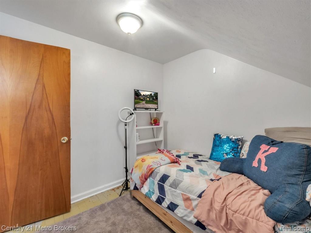 4421 Center Road Flint, MI 48506 - Photo 29 of 39 Gallery Image 29