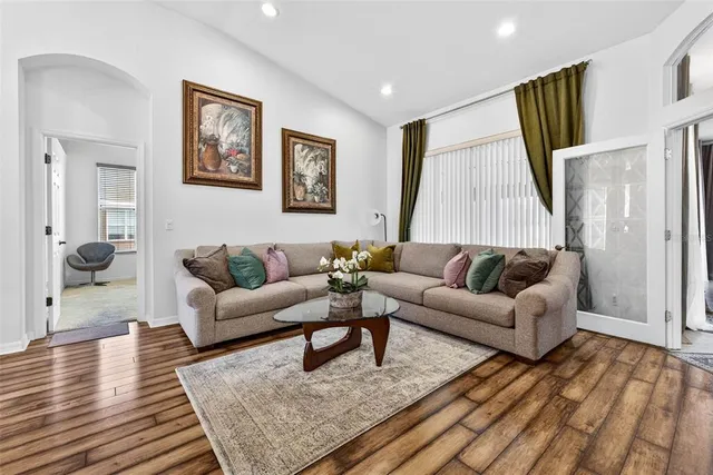 $430,000 | 1923 Rutherford Drive, Dover, FL 33527