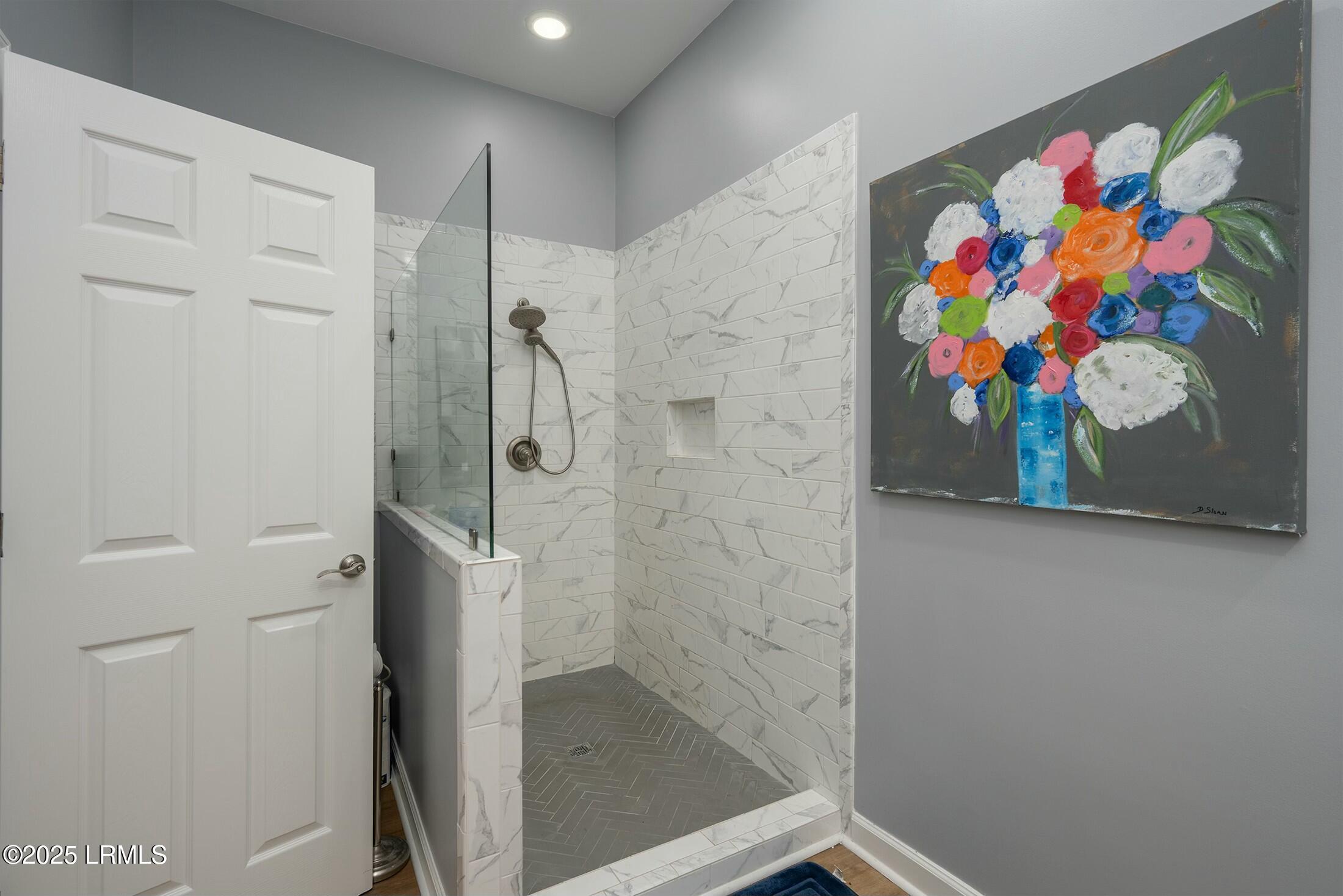 277 Pleasant Point Drive Beaufort, SC 29907 - Photo 22 of 46 Primary Shower