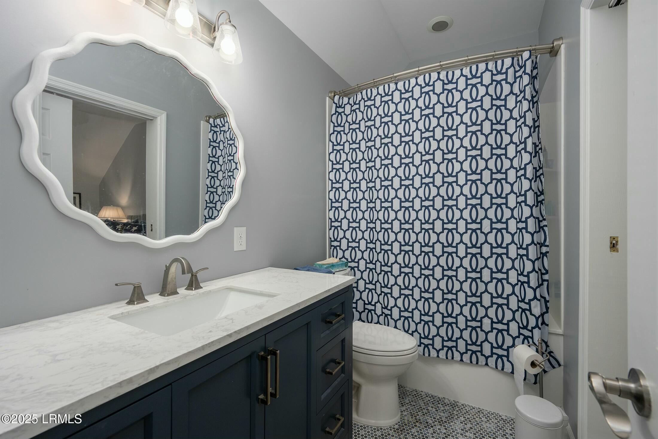 277 Pleasant Point Drive Beaufort, SC 29907 - Photo 26 of 46 Renovated Bathroom