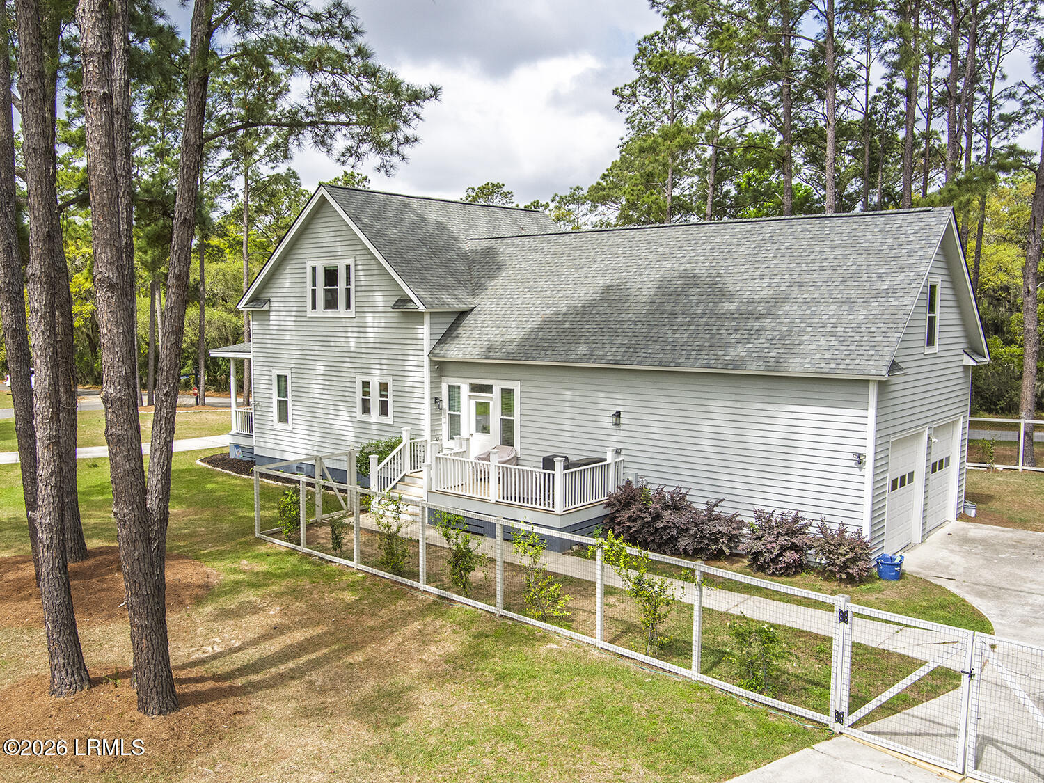 277 Pleasant Point Drive Beaufort, SC 29907 - Photo 37 of 46 Side view