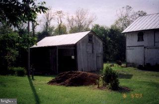 263 North Zinns Mill Road Lebanon, PA 17042 - Photo 2 of 2 Gallery Image 2