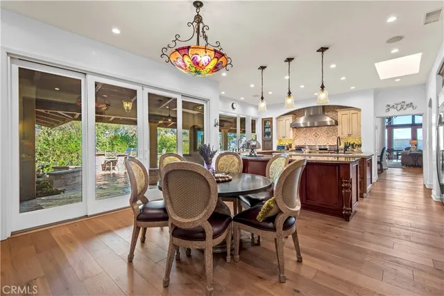 $4,195,000 | 23815 Park Belmonte, Calabasas, CA 91302