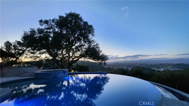$4,195,000 | 23815 Park Belmonte, Calabasas, CA 91302