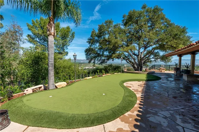 $4,195,000 | 23815 Park Belmonte, Calabasas, CA 91302