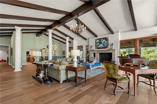 $4,195,000 | 23815 Park Belmonte, Calabasas, CA 91302