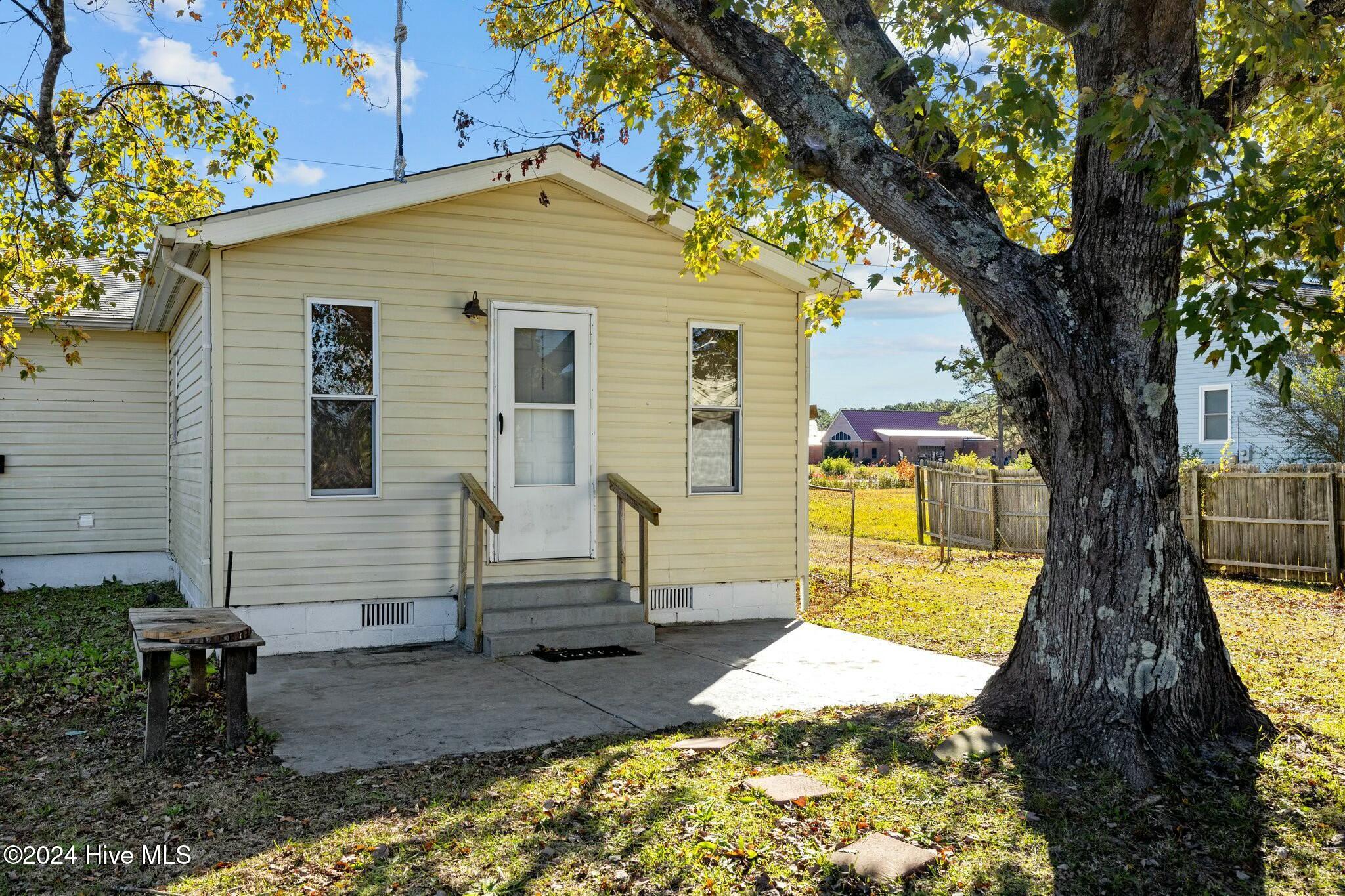 916 Hibbs Road Newport, NC 28570 - Photo 35 of 47 tempImage08HZ99