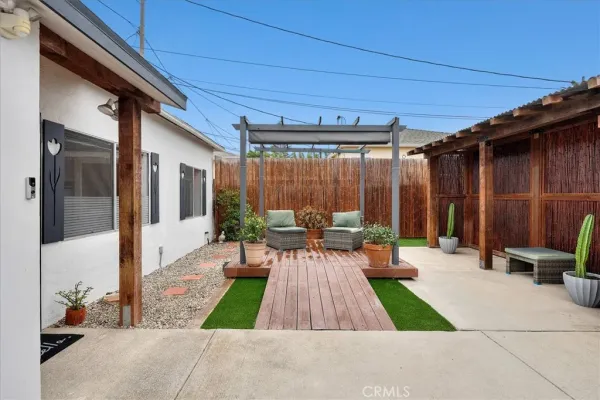$3,795 | 744 Flower Avenue, Venice, CA 90291