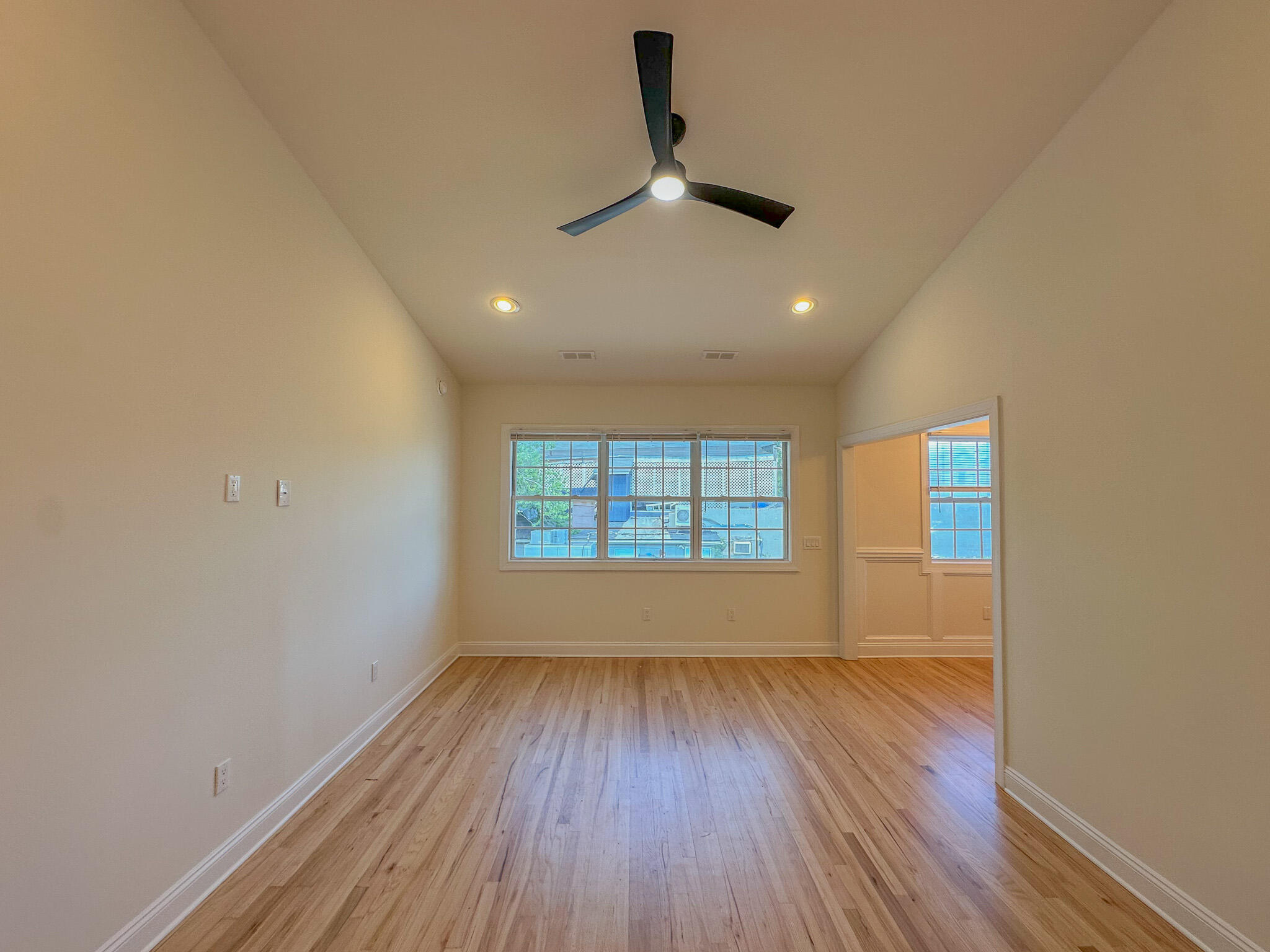 180 Line Street, Unit D Charleston, SC 29403 - Photo 3 of 17