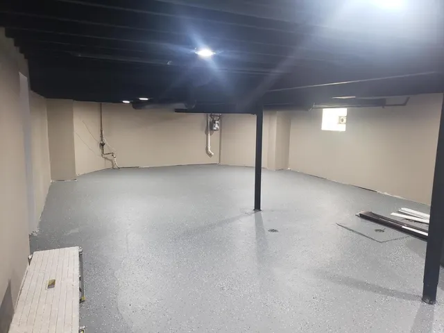 $285,000 | 1040 West 92nd Place, Chicago, IL 60620