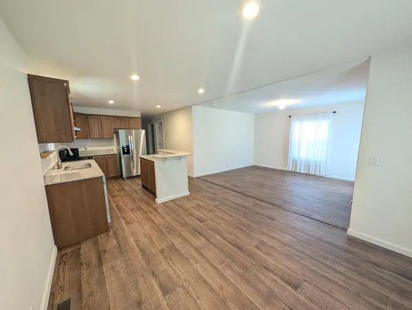 $149,900 | 1500 Villa Avenue, Unit 170, Clovis, CA 93612