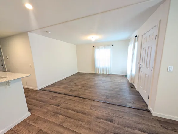 $149,900 | 1500 Villa Avenue, Unit 170, Clovis, CA 93612