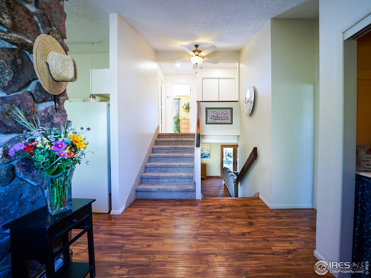 2901 Lake Hollow Road Berthoud, CO 80513 - Photo 9 of 40 Front door entryway.