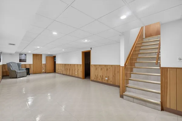 $409,990 | 6 Charlestown Court, Bolingbrook, IL 60440