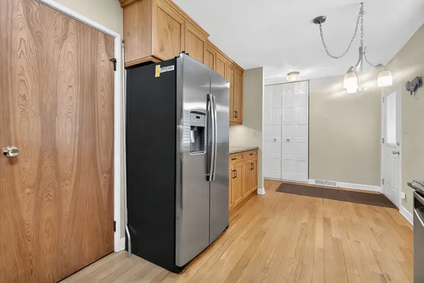 $409,990 | 6 Charlestown Court, Bolingbrook, IL 60440