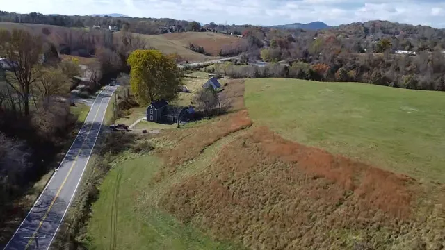 $499,999 | 4569 Jordantown Road, Vinton, VA 24179