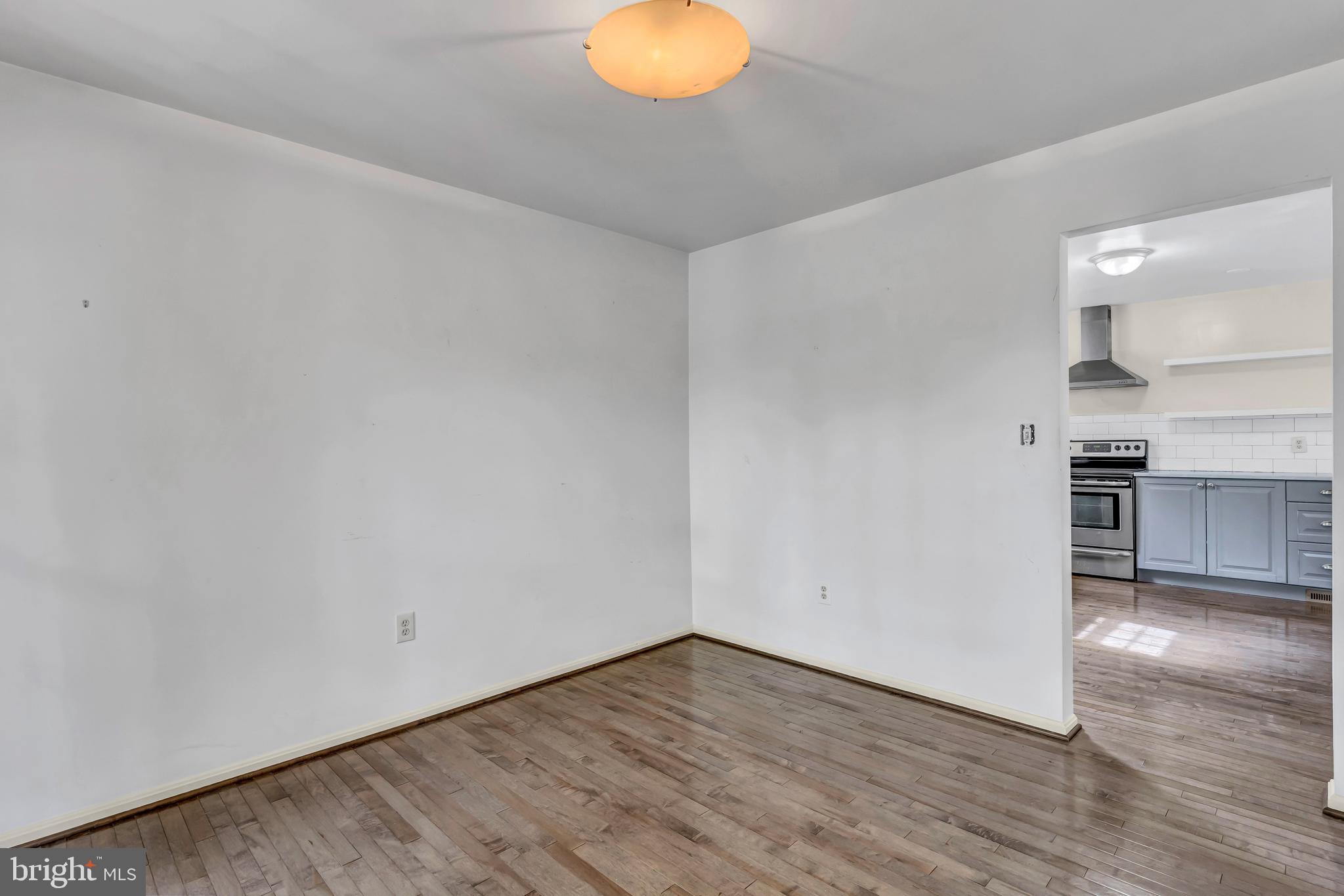 7 Ridge Road Southeast Washington, DC 20019 - Photo 7 of 41