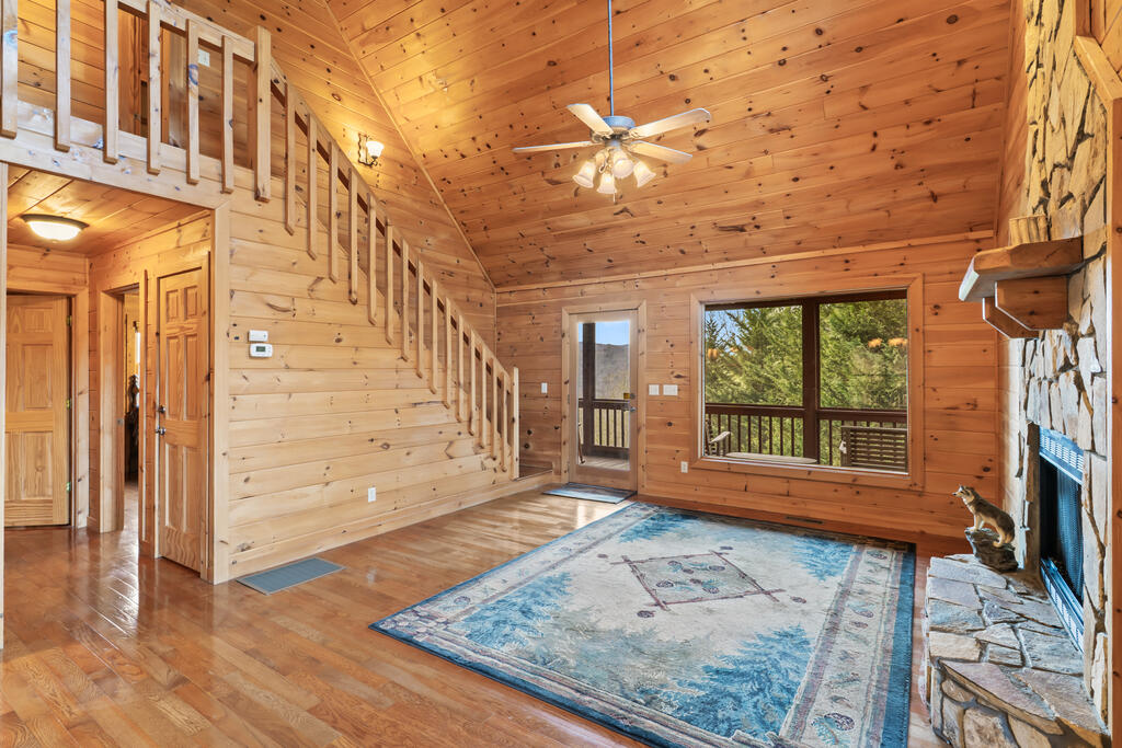 131 Toccoa Overlook Lane Blue Ridge, GA 30513 - Photo 18 of 58 Gallery Image 18