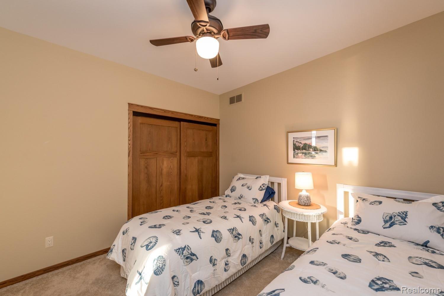 10226 Buhl Road Pinckney, MI 48169 - Photo 51 of 71 D75_6563.jpg