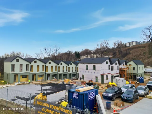 $277,500 | 2604 Sevier Avenue, Unit 101, Knoxville, TN 37920