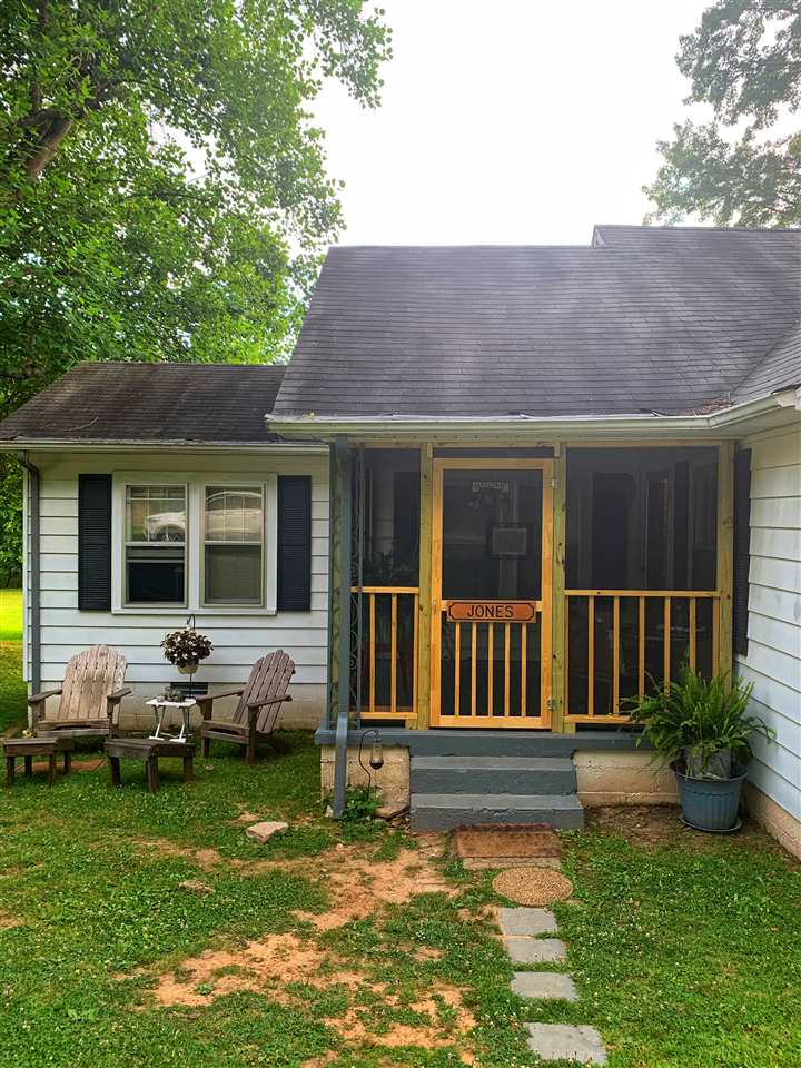 1098 Green River Road Waynesboro, TN 38485 - Photo 2 of 25 Gallery Image 2
