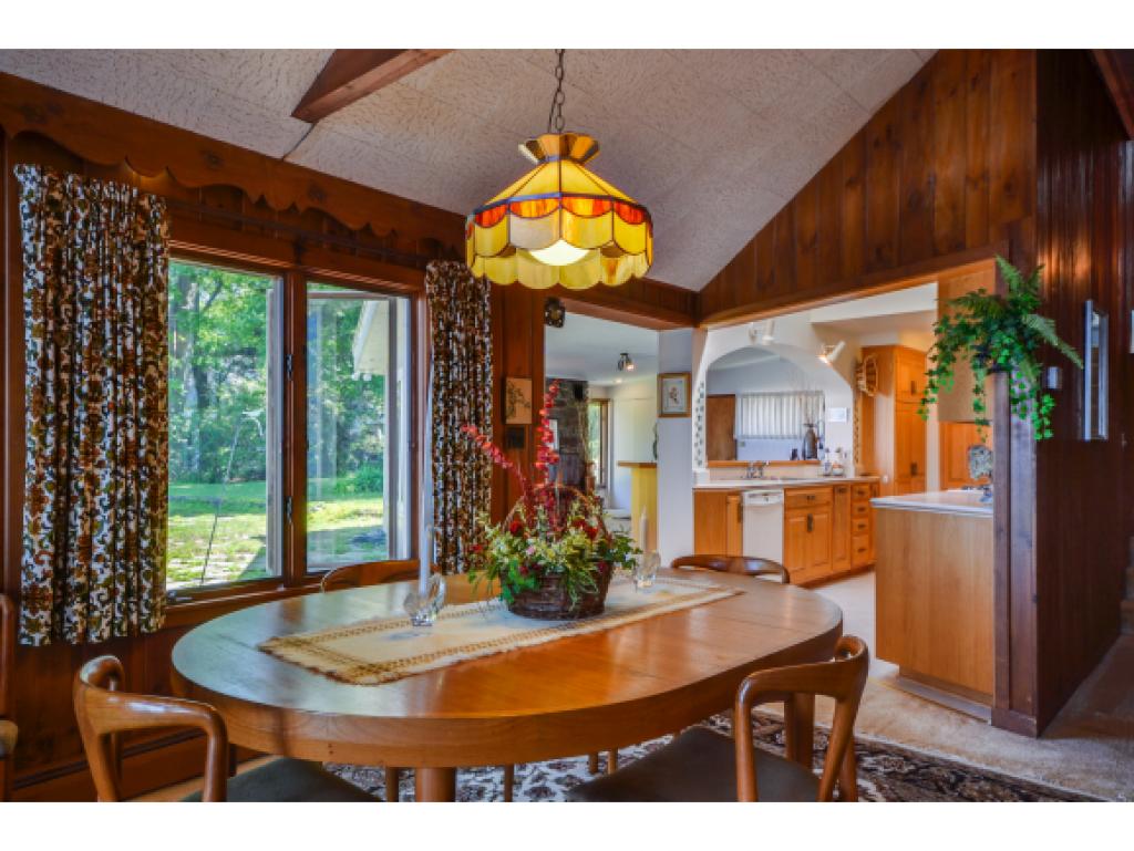 336 Clearwater Road Shelburne, VT 05482 - Photo 7 of 36 Gallery Image 7
