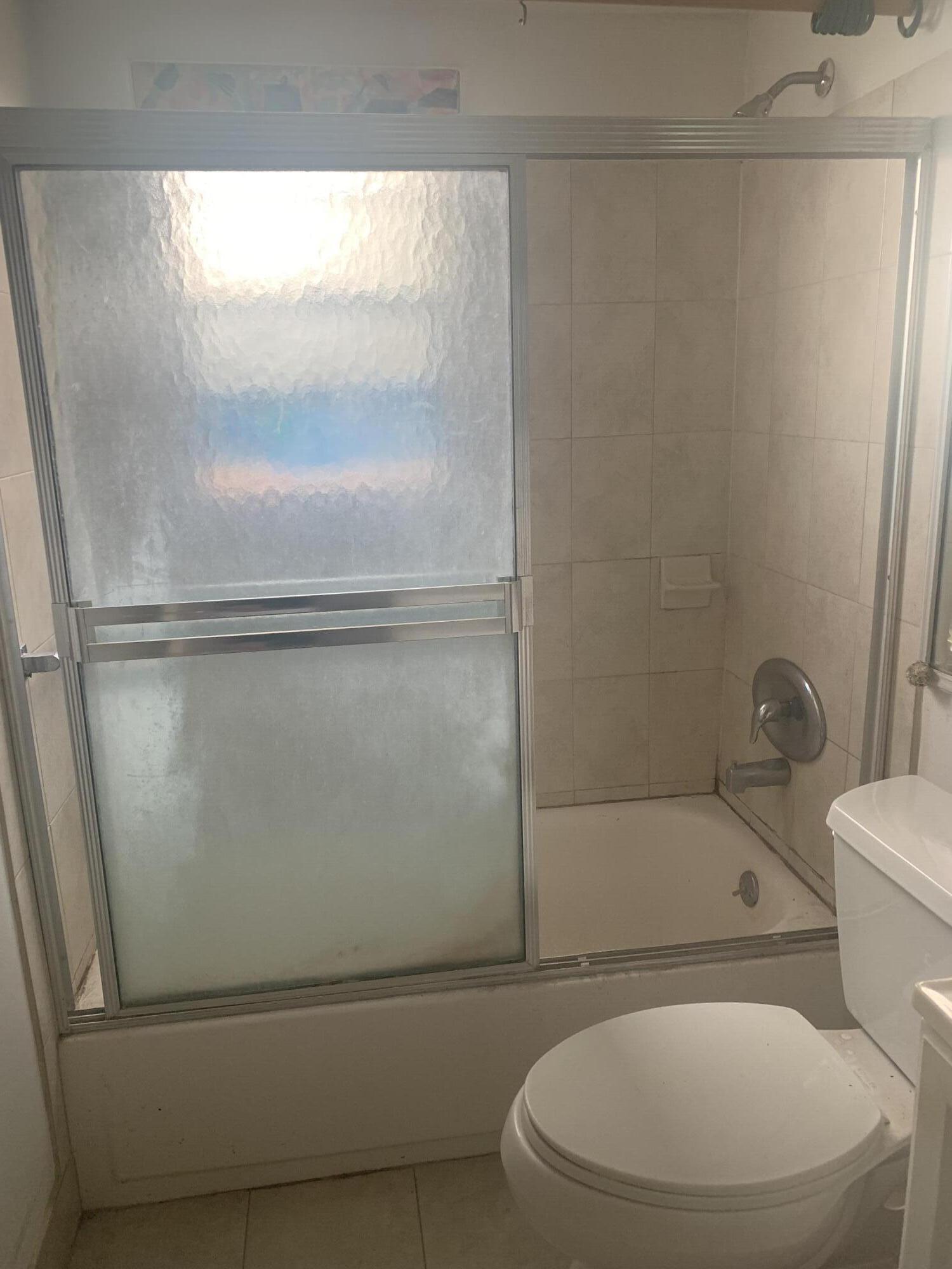 64 Easthampton C West Palm Beach, FL 33417 - Photo 10 of 27 IMG_0440 (1)