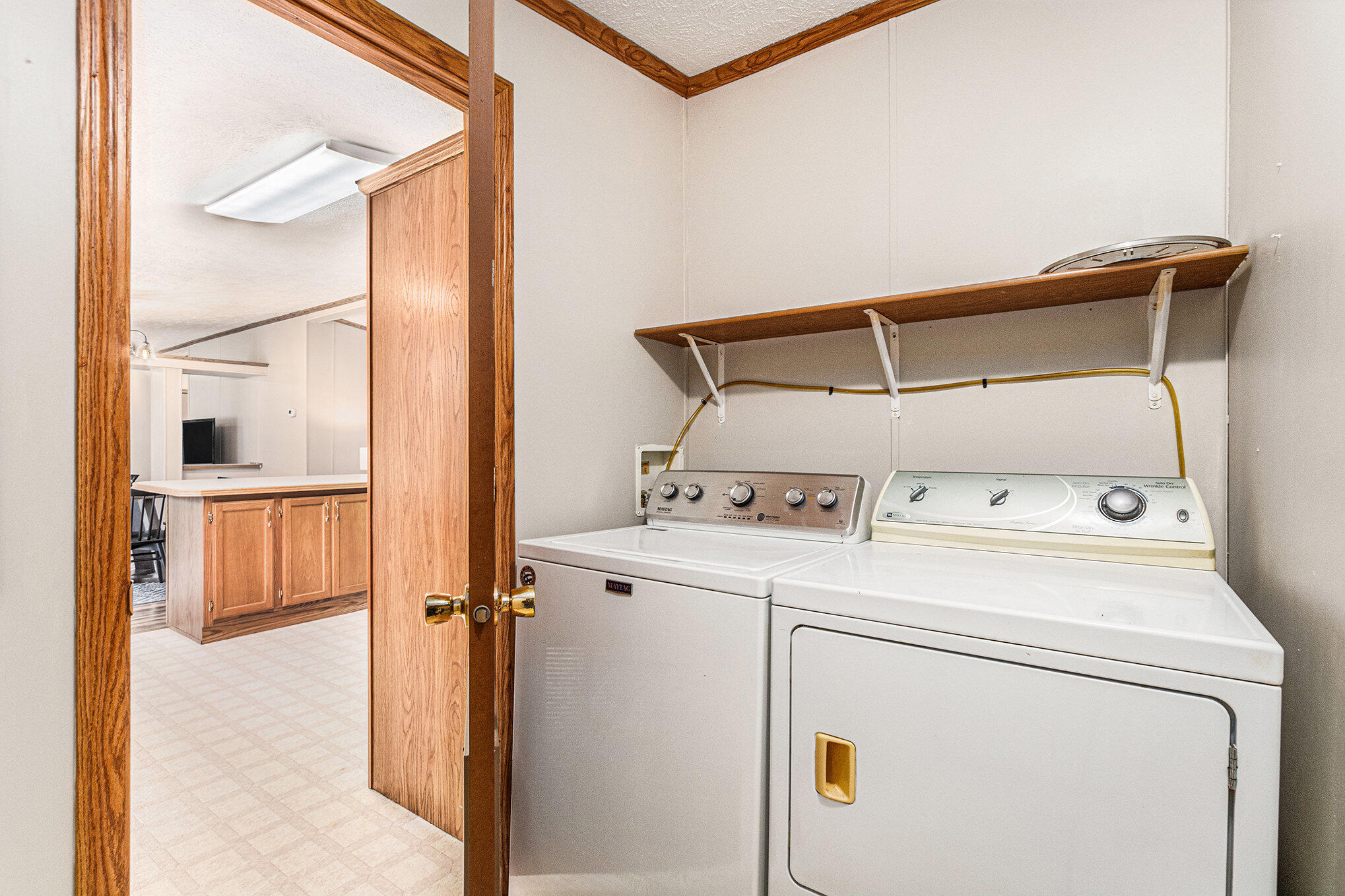 4259 John Goff Road Watervliet, MI 49098 - Photo 20 of 44 Laundry