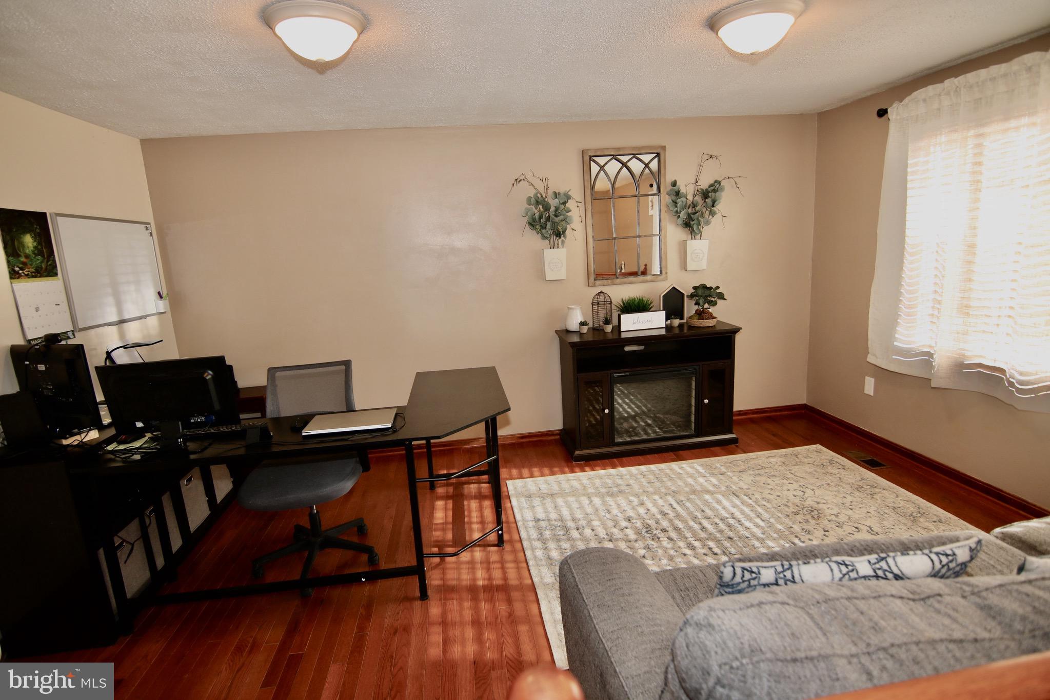8310 Risha Drive Severn, MD 21144 - Photo 6 of 48 Living Room