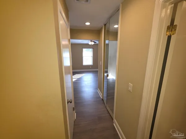 $179,000 | 2201 Scenic Highway, Unit H5, Pensacola, FL 32503