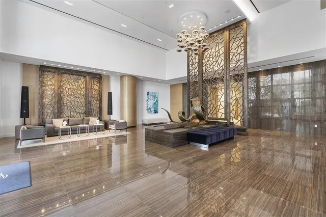 $1,600,000 | 17301 Biscayne Boulevard, Unit 1011, North Miami Beach, FL 33160